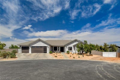 /international/us/4362-thistle-street-logandale-nv-110108395644/