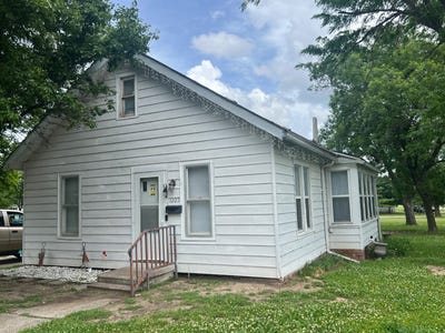 /international/us/1205-n-buckeye-st-iola-ks-110109031305/