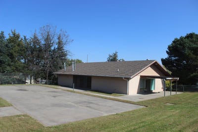 /international/us/901-s-k-st-broken-bow-ne-110092933702/