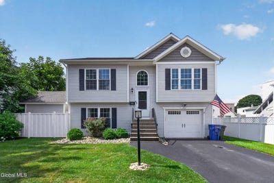 /international/us/2513-callahan-avenue-watervliet-ny-110109976632/