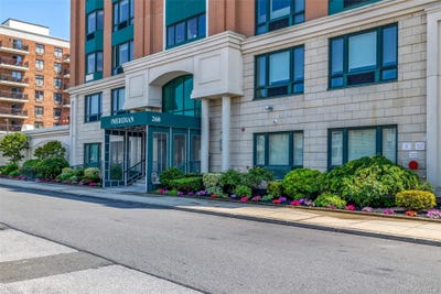 /international/us/260-w-broadway-long-beach-ny-110099952586/