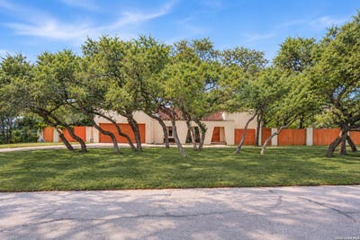 /international/us/309-fleetwood-dr-san-antonio-tx-110120637915/
