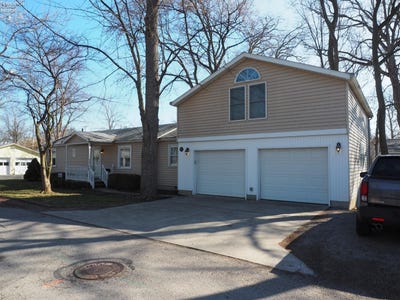 /international/us/541-oak-avenue-lakeside-oh-110098403994/