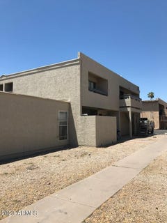 /international/us/2674-n-43rd-avenue-phoenix-az-110108947458/