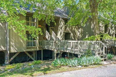 /international/us/9398-s-lake-ridge-drive-bloomington-in-110107823692/