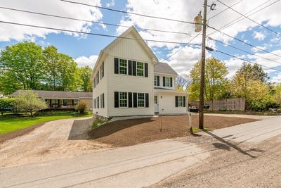 /international/us/3-williams-st-pepperell-ma-110107982588/
