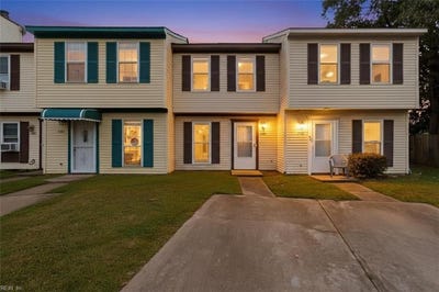 /international/us/3705-sugar-creek-circle-portsmouth-va-110108280482/