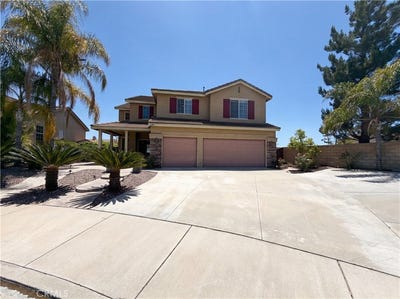 /international/us/27801-canyon-hills-way-murrieta-ca-110107782215/