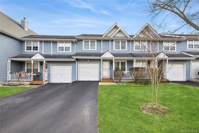 /international/us/106-northwood-boulevard-central-islip-ny-110104014217/