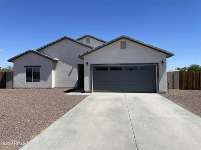 /international/us/11176-w-cambria-circle-arizona-city-az-110108476808/