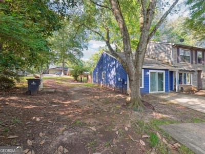 /international/us/3799-henry-court-acworth-ga-110106694504/