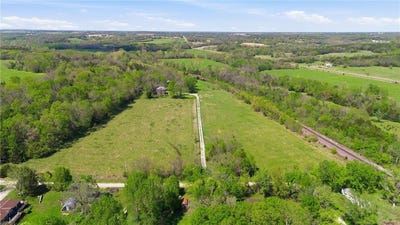 /international/us/5976-cleveland-avenue-parker-ks-110107379348/