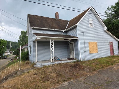 /international/us/212-thompson-street-uhrichsville-oh-110101438403/?lang=en