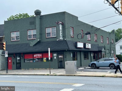 /international/us/704-e-lincoln-highway-coatesville-pa-110100676110/