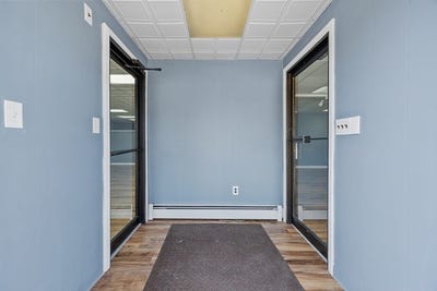 /international/us/129-lowell-street-methuen-ma-110106697393/
