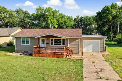/international/us/440-e-lincoln-st-lindsborg-ks-110108946730/