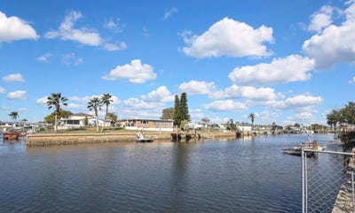 /international/us/12527-1st-isle-hudson-fl-110105851006/
