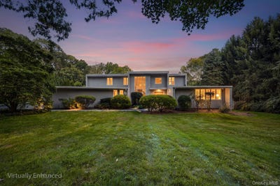 /international/us/21-kings-grant-way-briarcliff-manor-ny-110110221009/