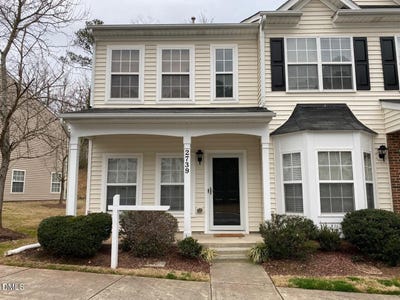 /international/us/2739-wyntercrest-lane-durham-nc-110108178446/