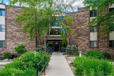 /international/us/10451-greenbrier-road-minnetonka-mn-110108963659/
