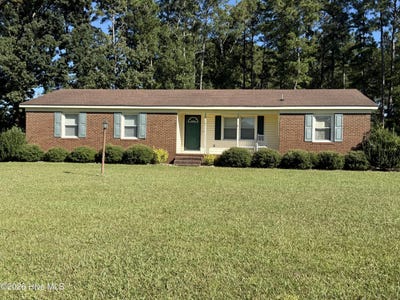 /international/us/108-abbey-lane-washington-nc-110120552318/