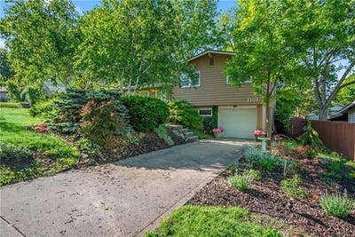 /international/us/2101-ne-62nd-street-kansas-city-mo-110107536829/