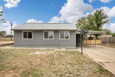 /international/us/1104-s-monticello-dr-big-spring-tx-110107484300/