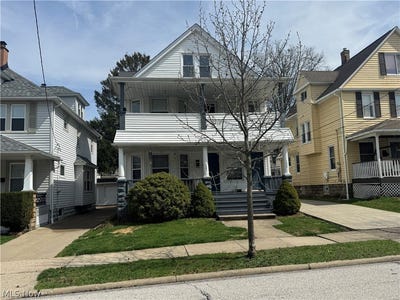 /international/us/1447-rosewood-avenue-lakewood-oh-110106976456/