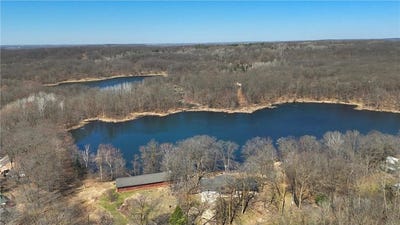/international/us/31475-163rd-avenue-collegeville-twp-mn-110106565299/