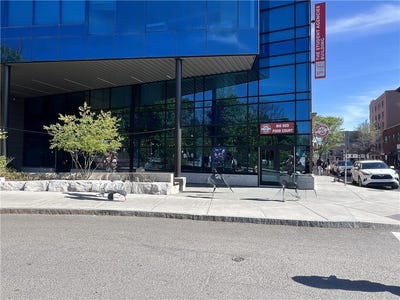 /international/us/409-college-avenue-ithaca-ny-110107960399/