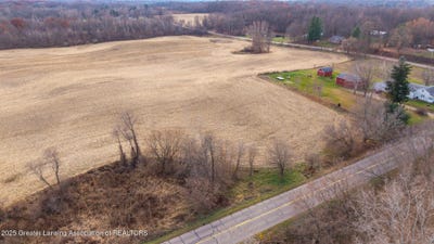 /international/us/vl-windsor-highway-dimondale-mi-110103756321/