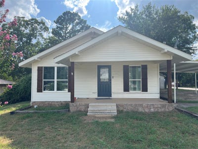 /international/us/202-s-7th-street-jacksboro-tx-110100975791/