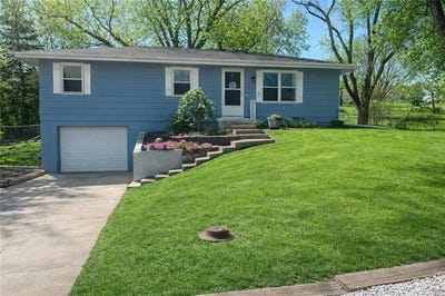 /international/us/329-lincoln-drive-gower-mo-110107415373/
