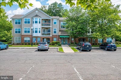 /international/us/732-mowat-circle-hamilton-nj-110100680572/