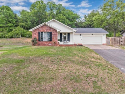 /international/us/11-eugenia-street-morrilton-ar-110107404456/