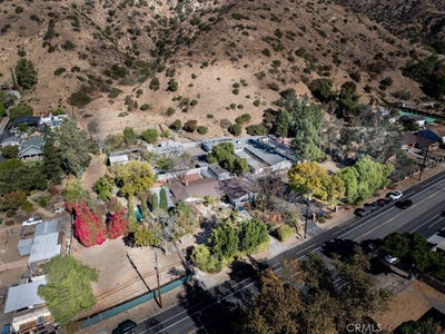 /international/us/9515-la-tuna-canyon-road-sun-valley-ca-110096185197/