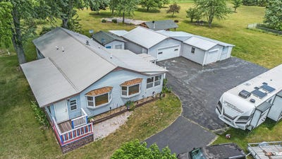 /international/us/801-s-1st-street-buckley-mi-110100318958/