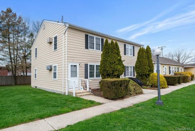 /international/us/1000-9th-street-greenport-ny-110107057842/