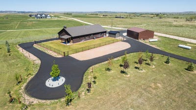 /international/us/2900-westview-ave-spearfish-sd-110108063483/