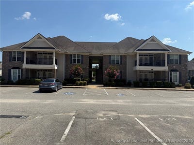/international/us/821-102-astron-lane-fayetteville-nc-110100325119/