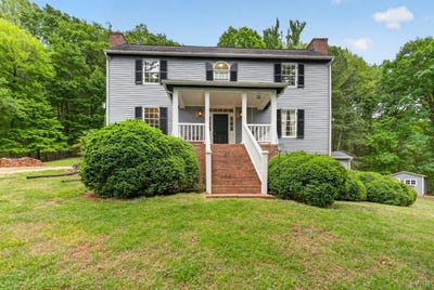 /international/us/280-hidden-acres-lane-amherst-va-110108020505/