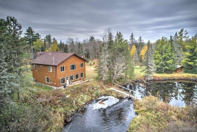 /international/us/1954-federal-forest-16-highway-iron-river-mi-110107963996/