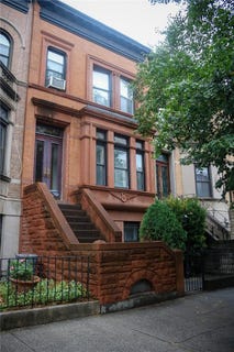 /international/us/brooklyn-ny-110093777199/