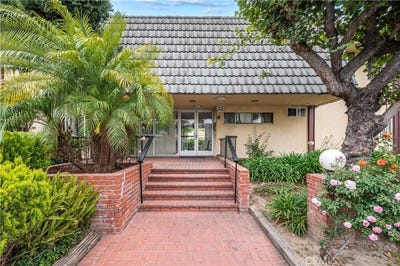 /international/us/4700-clair-del-avenue-long-beach-ca-110107571430/