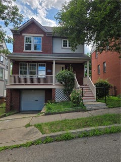 /international/us/517-arthur-hill-district-pa-110108975381/