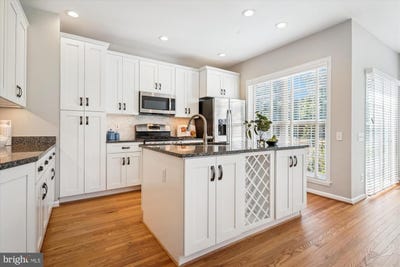 /international/us/6362-levtov-lndg-alexandria-va-110100469583/