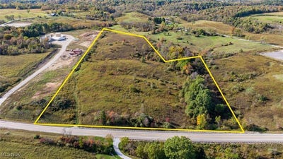 /international/us/wintergreen-road-lore-city-oh-110103009644/