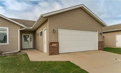 /international/us/645-ashley-lane-owatonna-mn-110107730070/