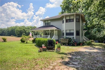 /international/us/5657-clay-bank-road-gloucester-va-110100915881/