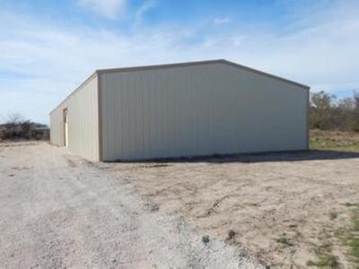 /international/us/8290-centennial-farms-drive-coyle-ok-110099144429/